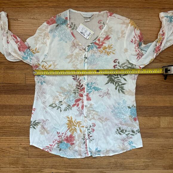 Christopher & Banks Floral Blouse in Size S - NWT - Picture 7 of 9